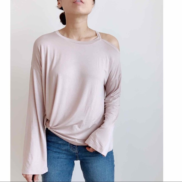 COMFY DROP SHOULDER CUT OUT LONG SLEEVE TOP - Picture 6 of 9